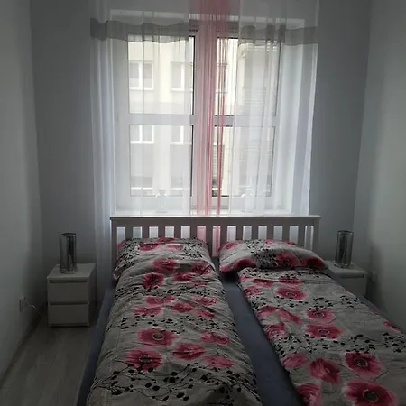 아파트 Apartament Przy Promie
