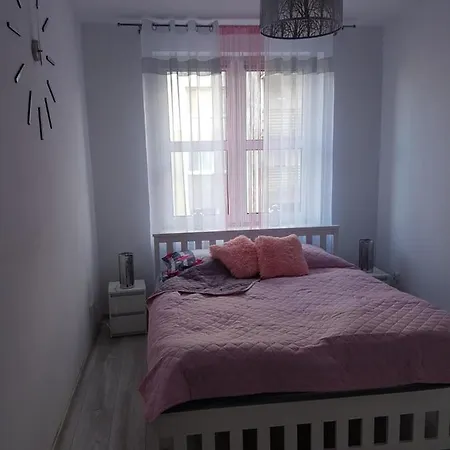 아파트 Apartament Przy Promie *